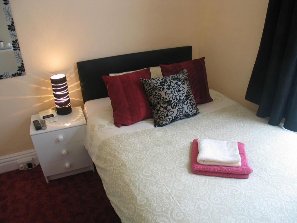 Bed and Breakfast Kings Court Families & Couples Blackpool Exterior foto