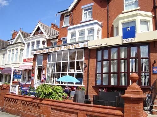 Bed and Breakfast Kings Court Families & Couples Blackpool Exterior foto